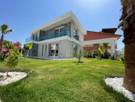 Didim Akbuk 100M Freistehende Villa Zum Verkauf - 20,000,000 Tl Akbuk Villa Zum Verkauf - Didim Fatih Real Estate