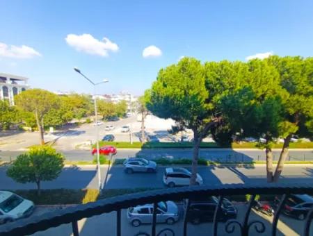 In Perfekter Lage - Wohnung Oder Büro - Wohnung Zum Verkauf In Didim - Wohnung Mit Blick Auf Den Atatürk-Boulevard