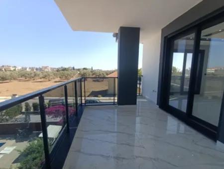 Villa For Sale In Didim - 900M To The Sea Villa With Pool And Garden - Villa In Didim