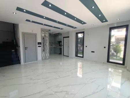 Didim Satılık Villa - Denize 900M Havuzlu Bahçeli Satılık Villa - Didimde Villa